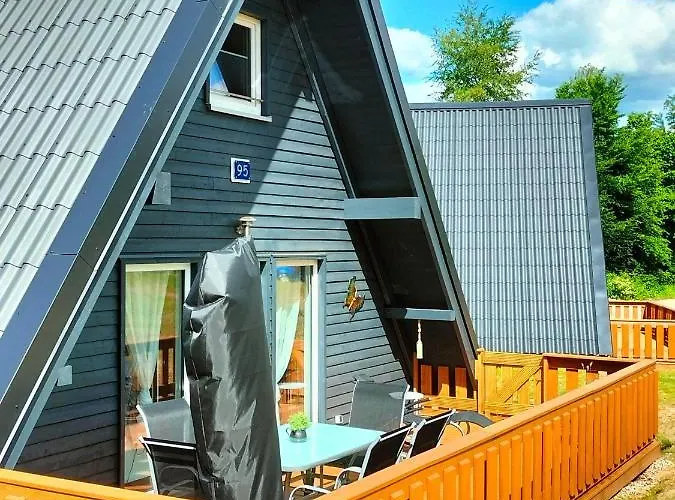 Neues-ferienhaus-am-schoenen-ferienpark-twistesee-naehe-bad-arolsen